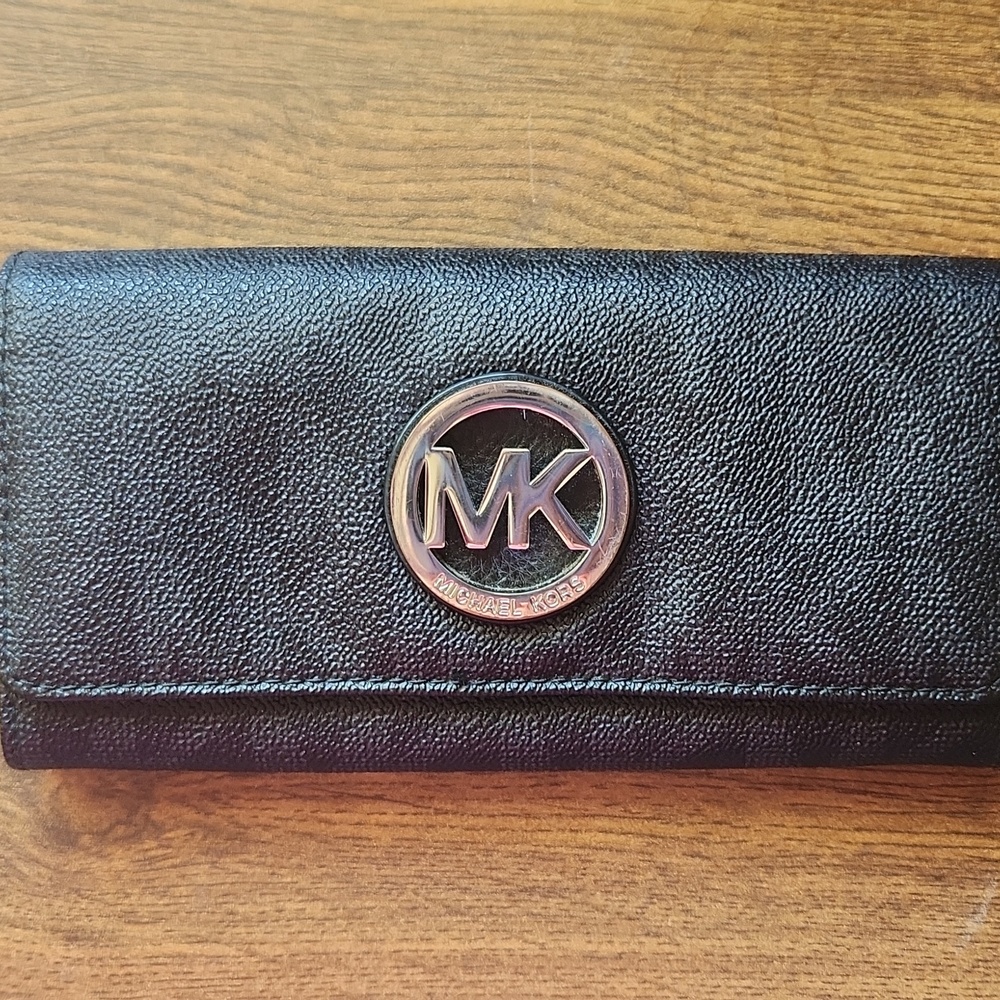 MICHAEL Michael Kors Signature Black Leather Wallet
